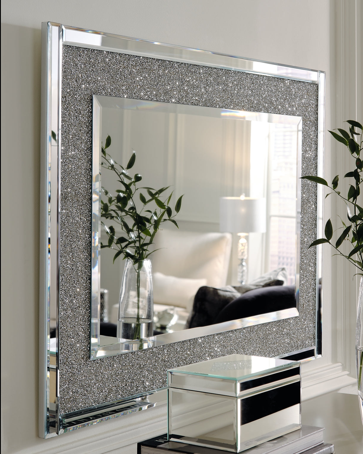 Ashley Express - Kingsleigh Accent Mirror – B & M Furniture