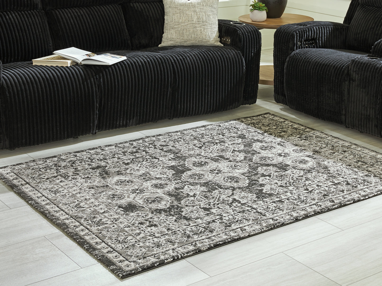 Ashley Express - Glennisman Medium Rug